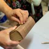 ...e una vecchia Bibbia in fase di riparazione